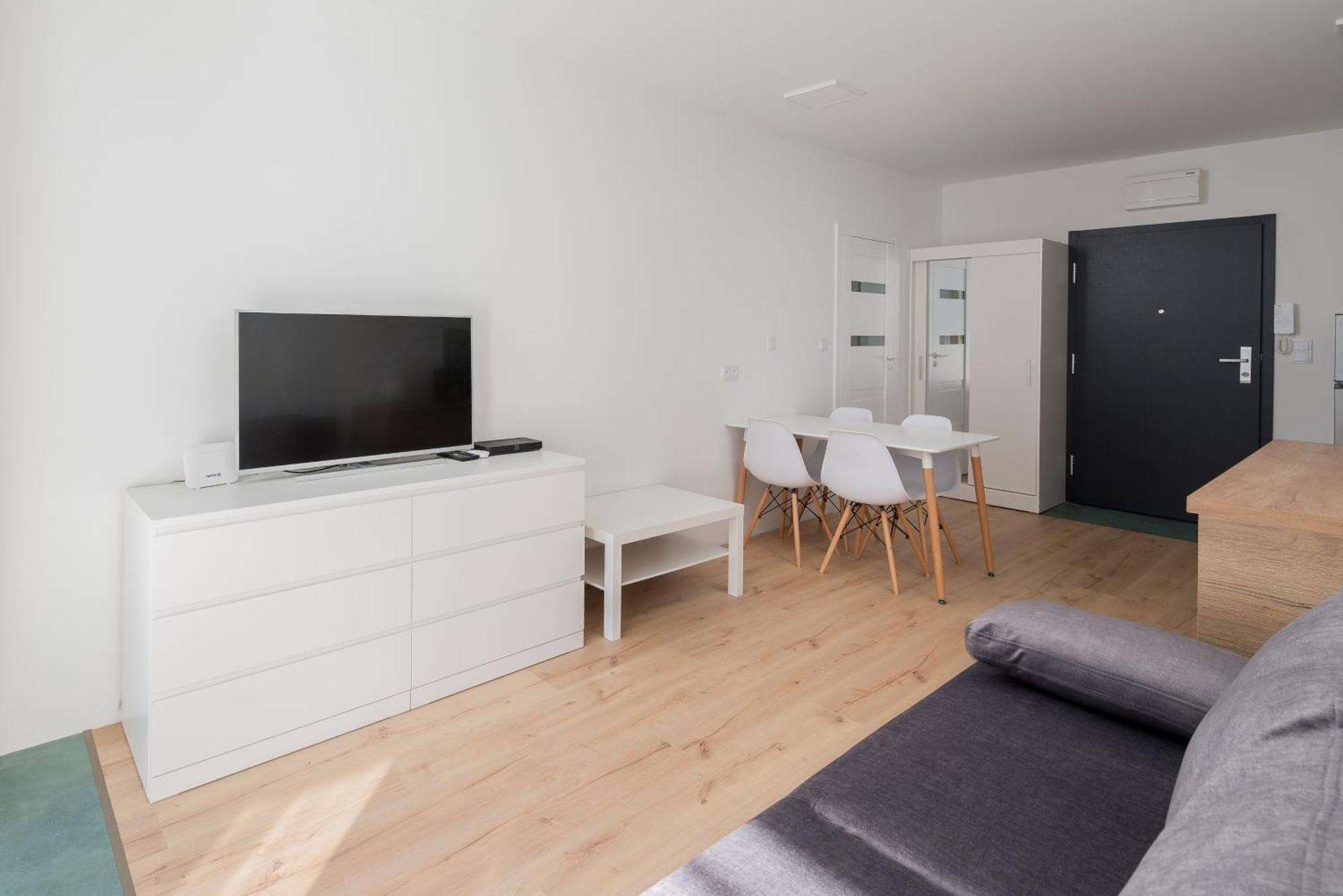 Comfort Modern Апартаменти